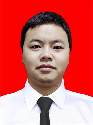 邓勇1.jpg